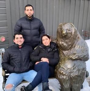 Meet your Posher, Jesus eduardo